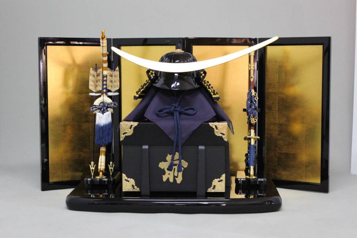 鎧兜甲冑 端午の節句 ディスプレイ】伊達政宗公兜飾り 節句飾りセット