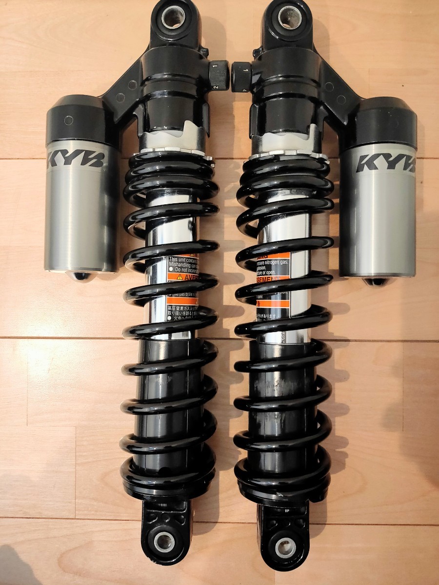 美品 ZRX1200ダエグ ブラックリミテッド 純正リアサスペンション リア