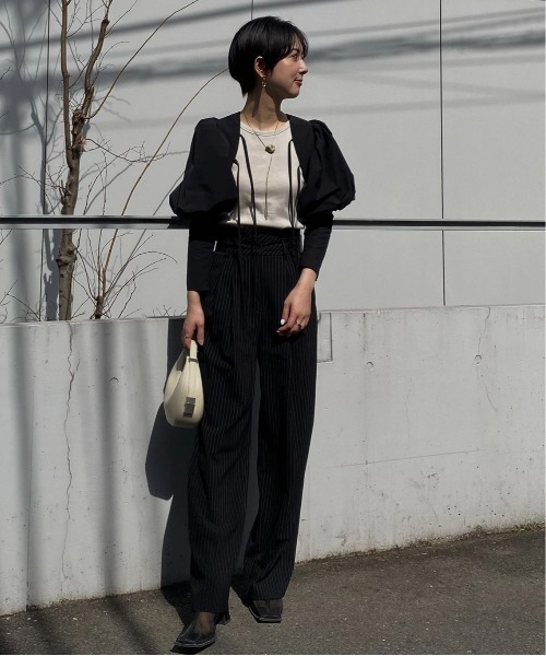 Ameri（アメリ）の「VOLUME SLEEVE BOLERO（Tシャツ/カットソー）」 - WEAR
