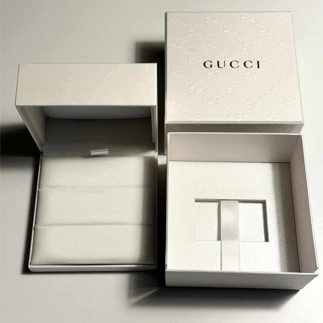GUCCI - GUCCI グッチ ショッパー 紙袋・空箱・リボン セット ホワイト