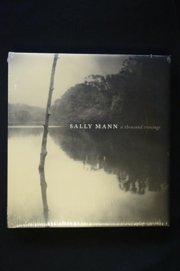 【A Thousand Crossings 】サリー・マン★大幅に値下げしました A Thousand Crossings - Sally Mann