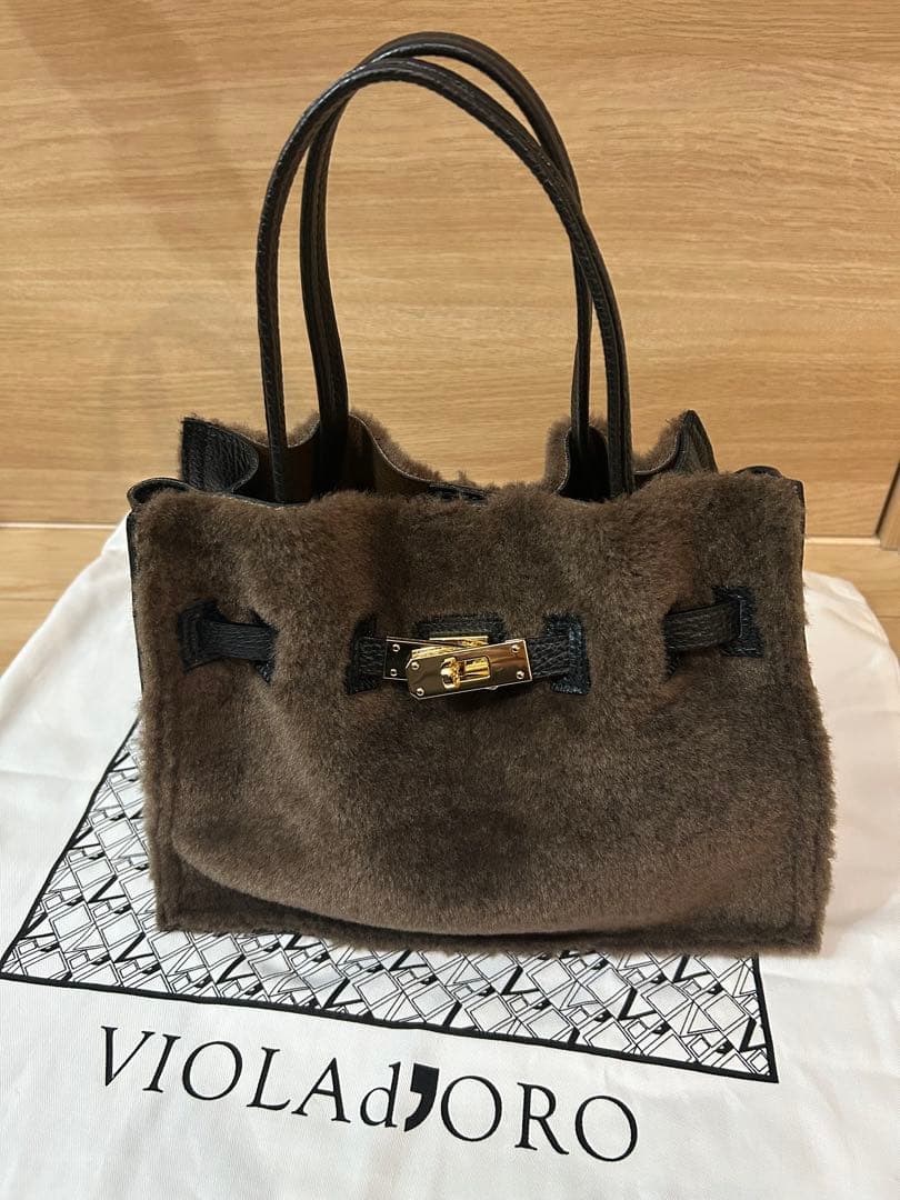 VIOLA d'ORO ヴィオラドーロ ショルダーバッグ ブラウン ファー 楽天市場】【40％OFF】ヴィオラドーロ バッグ ファーバッグ VIOLAD'ORO