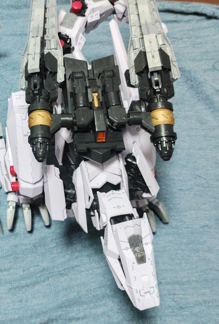 HMM バーサークフューラー EZ-049 バーサークフューラー｜ゾイド -ZOIDS-｜ロボット/メカ