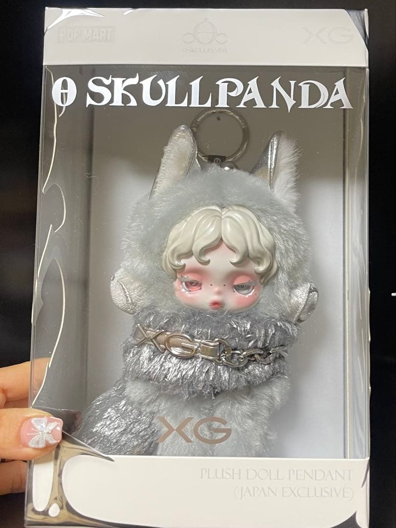 正規品　POPMART スカルパンダXG SKULLPANDA XG 新品未開封 正規品保証 SKULLPANDA×XG ぬいぐるみペンダント（日本限定）スカル