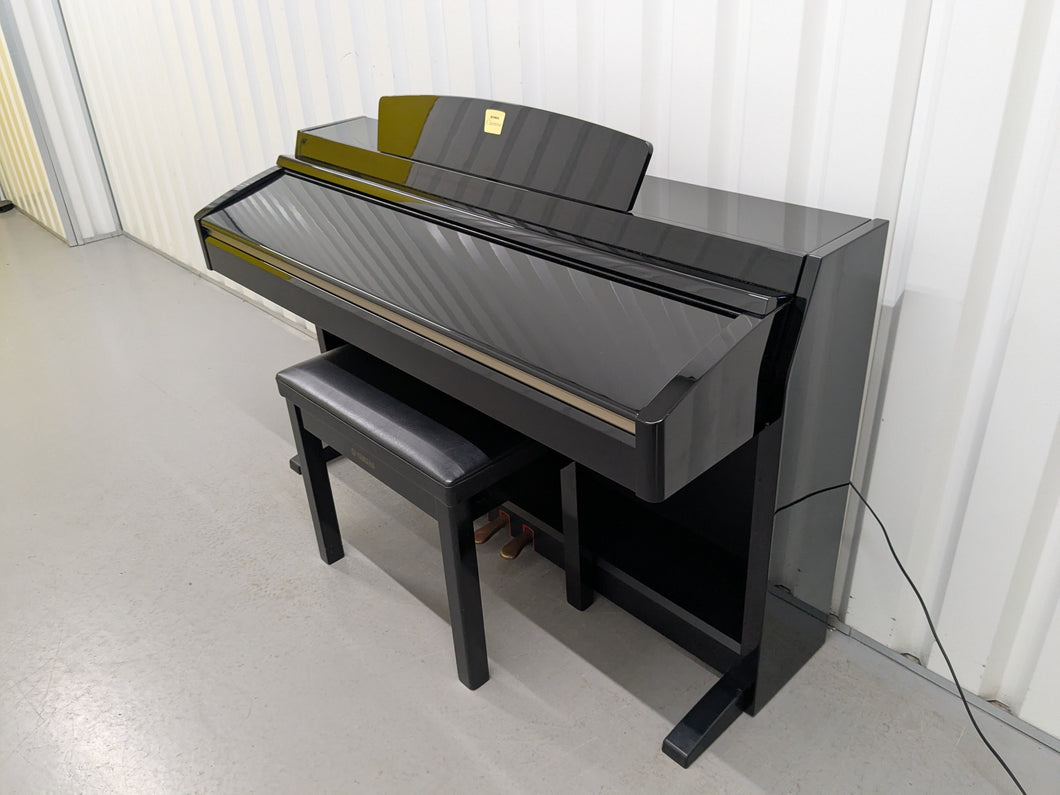 Yamaha Clavinova CLP-230PE piano +stool polished ebony glossy